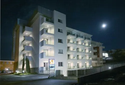 Residence San Marino 3*,
